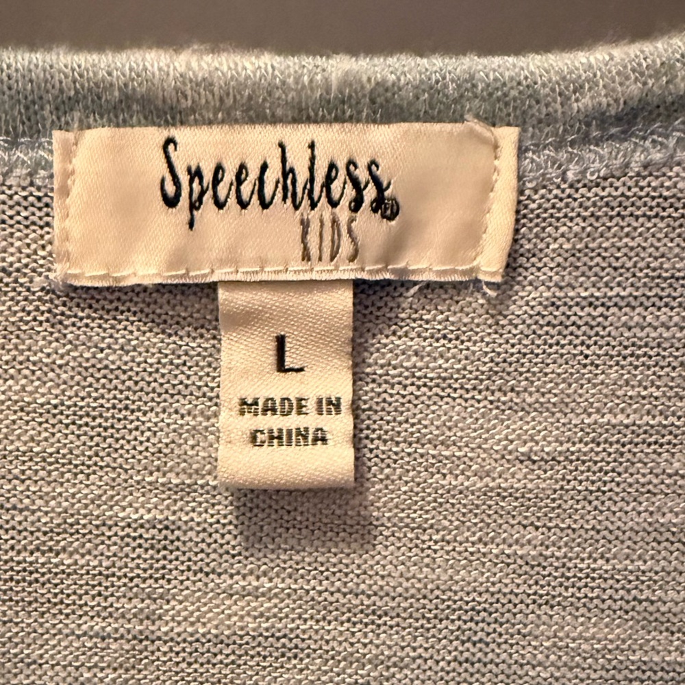Speechless sweater pullover,  bell sleeves - Picture 3 of 3